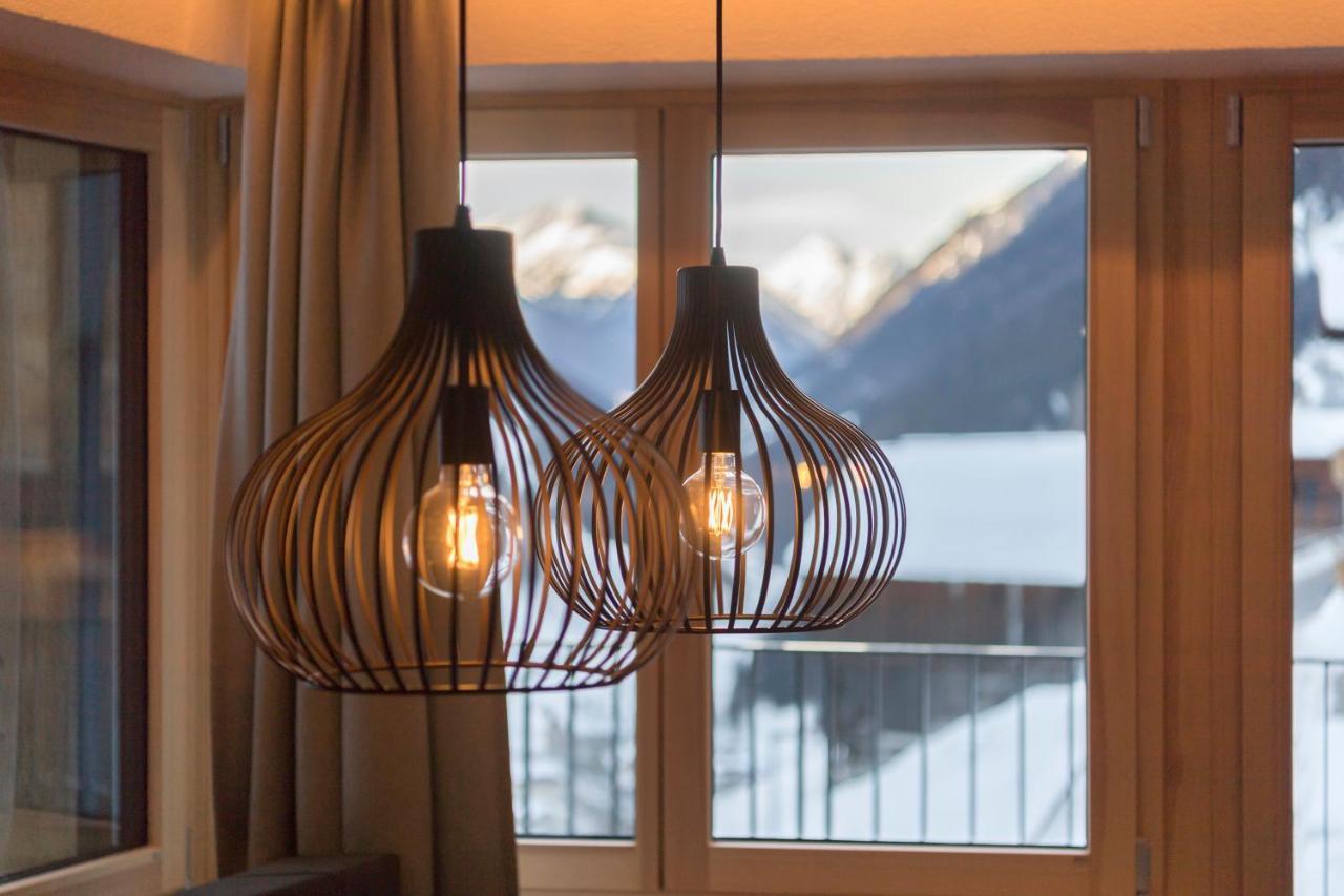 Hotel Apart Piz Mundin Капл Екстериор снимка